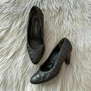 Vintage Mario Valentino for Holt Renfrew Croc embossed leather heels